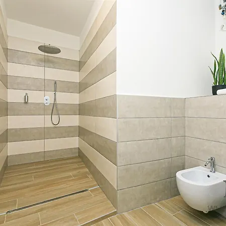 Indipendent In Apartamento Cogoleto