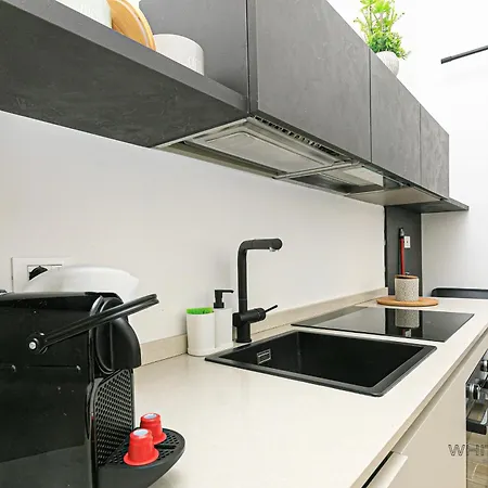 Indipendent In Apartamento Cogoleto